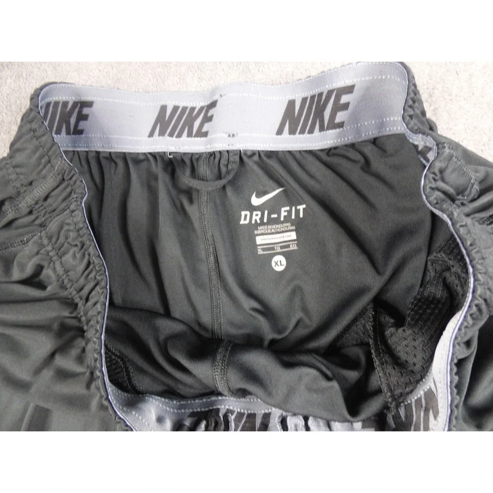 Nike Dri-FIT Mens Athletic Shorts Gray XL Training Basketball Gym Pockets